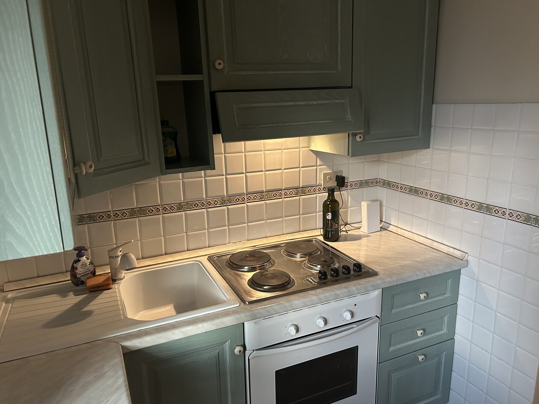 Fully equipped kitchen
